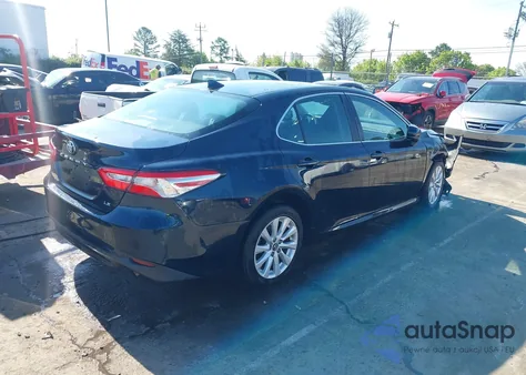 2019 Toyota Camry Le из США, поврежденный, VIN 4T1B11HK7KU845372